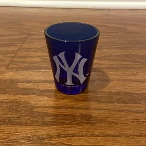 🧡 New York Yankees shot glass